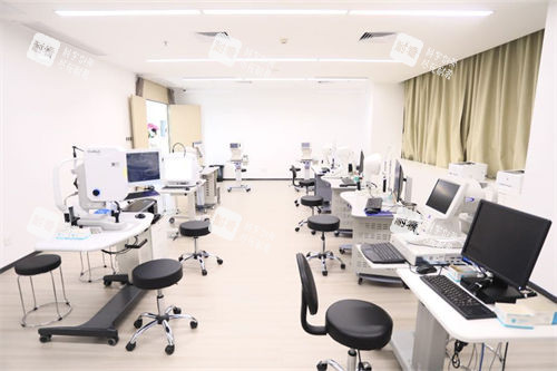 广州视百年眼科检查室 广州视百年眼科检查室