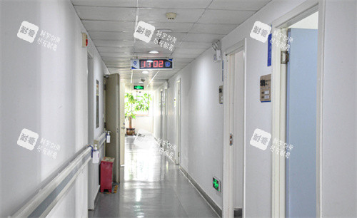 昆明爱尔眼科医院门诊走了 昆明爱尔眼科医院门诊走了