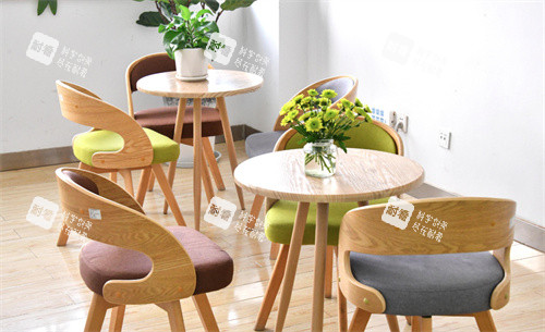 昆明爱尔眼科休息区 昆明爱尔眼科休息区