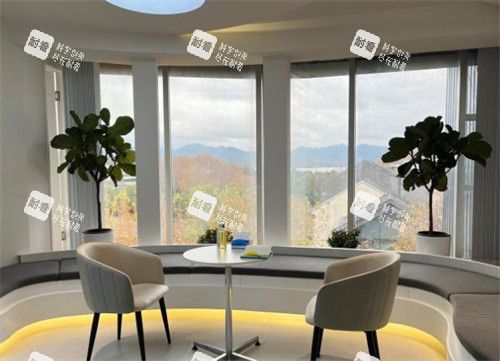 杭州朝聚眼科医院休息区 杭州朝聚眼科医院休息区
