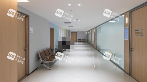 重庆爱尔眼科走廊等候区 重庆爱尔眼科走廊等候区