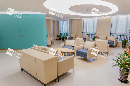 上海新视界东区眼科医院休息区