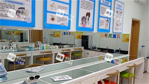 唐山爱童眼科配镜区 唐山爱童眼科配镜区