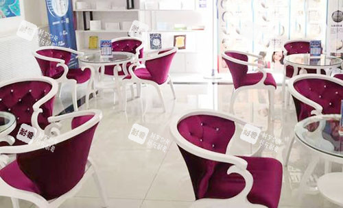 张家口维多利亚医疗美容大厅休息区