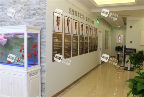 杭州健丽医美二楼走廊环境