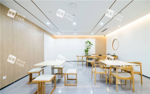 西安雍禾植发候诊区