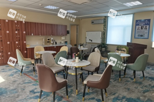 呼伦贝尔爱尔眼科医院候诊区 呼伦贝尔爱尔眼科医院候诊区