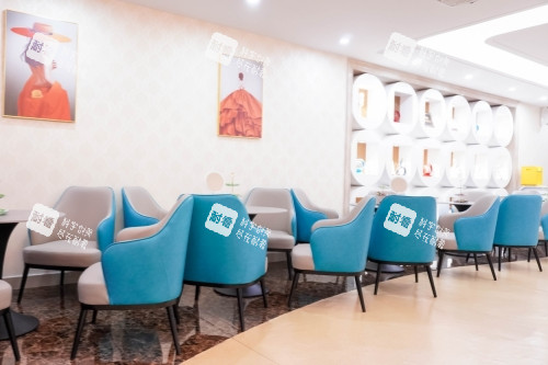 广州海峡医疗美容医院休息室