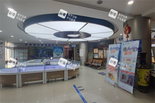 呼和浩特光正眼科配镜区环境图