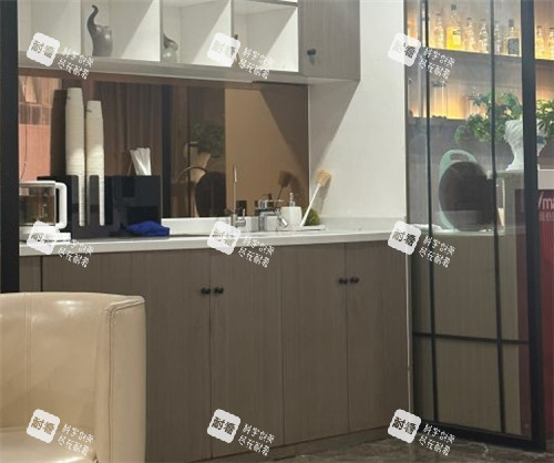 厦门薇格整形外科茶水区