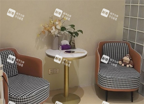 扬州雷医生医疗整形等待区