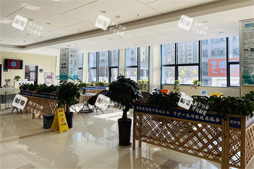 重庆铜梁爱尔眼科医院修去