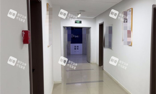 沈阳友谊美容医院走廊图