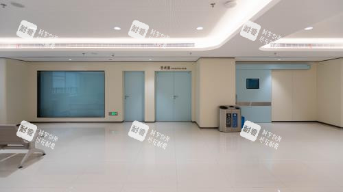 重庆爱尔眼科医院手术室外