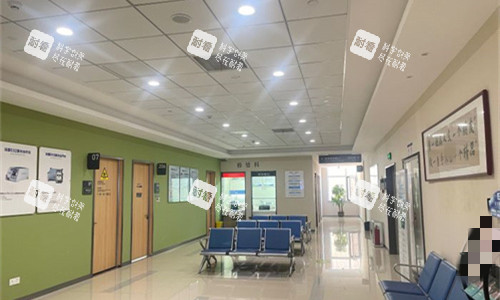 聊城爱尔眼科大厅休息区