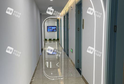 沧州静港医疗走廊环境图