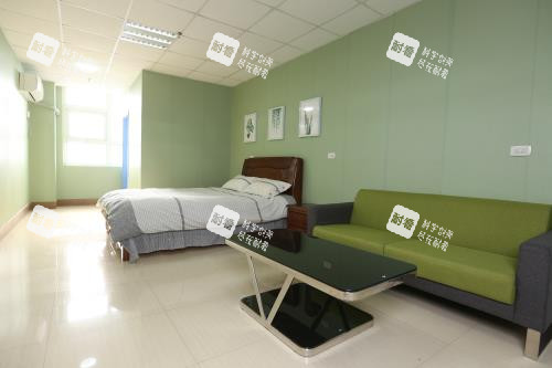 安徽淮南泽明眼科医院病房等候