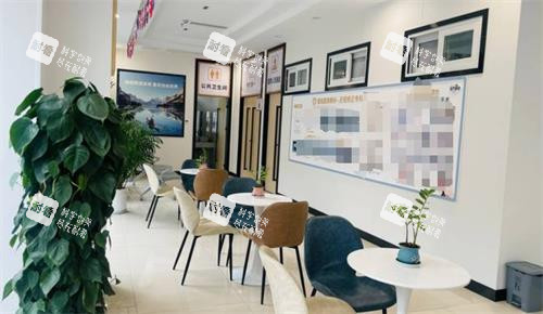 绵阳富临眼科怎么样，正规眼科机构设备全/近视矫正白内障诊疗技术靠谱收费公道！