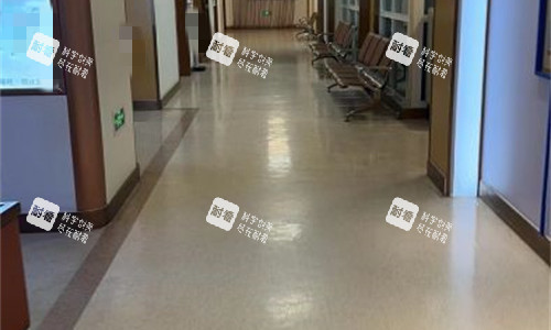 成都棕南私密整形走廊图