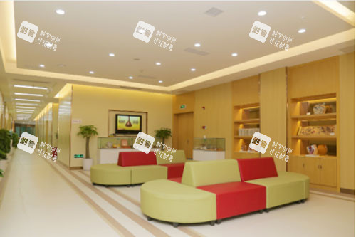 成都九龙医院治疗等待区