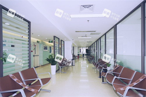 北京茗视光眼科崇文门店走廊环境