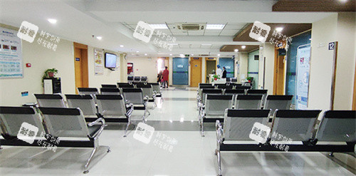 淮北爱尔眼科医院等待区 淮北爱尔眼科医院等待区