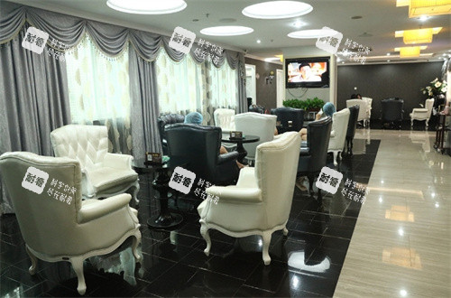 深圳阳光医疗美容等候区环境 深圳阳光医疗美容等候区环境