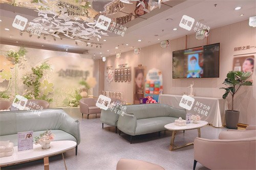东莞知美医疗美容大厅休息区