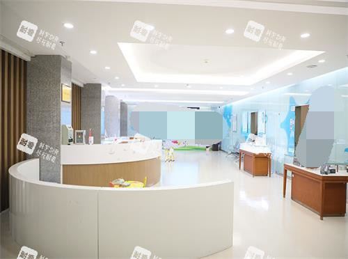 昆明眼科医院会员休息区