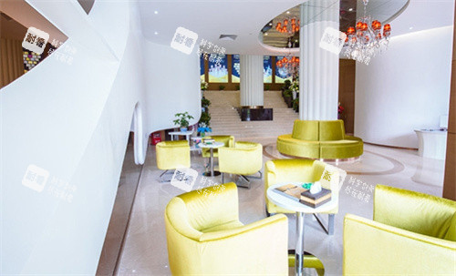 东莞爱思特医疗美容一楼休息区 东莞爱思特医疗美容一楼休息区