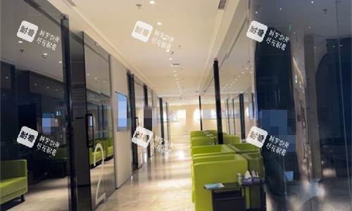 郑州视献眼科走廊图