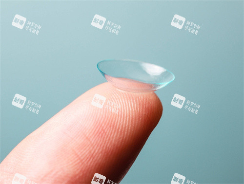 角膜塑形镜示意图 角膜塑形镜示意图