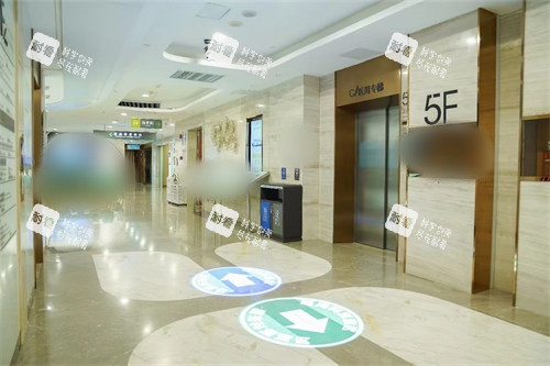 广州爱尔眼科医院走廊