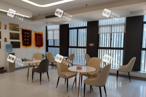 苟磊磨骨三件套好不好？重庆松山医院面诊全攻略，挂号方式及号源获取技巧