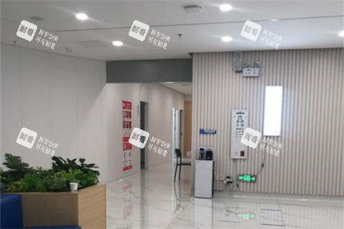 西安医大眼科医院环境图