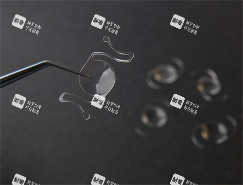 美国眼力健人工晶体图示