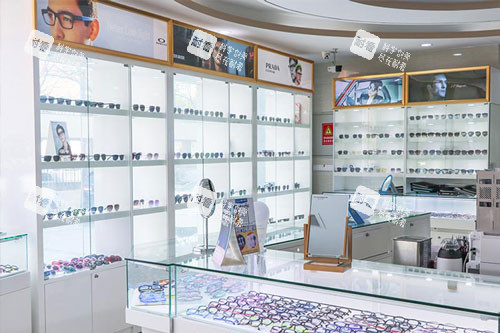 北京华厦眼科医院视光中心 北京华厦眼科医院视光中心