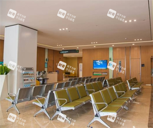 福州爱尔眼科等待区