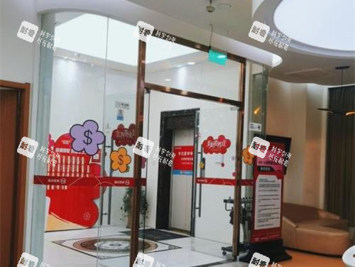 西安晶肤美容医院门外环境 西安晶肤美容医院门外环境