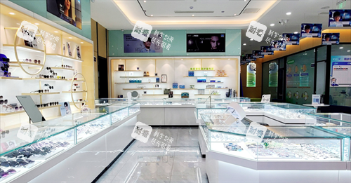 青岛鹿晰眼科配镜