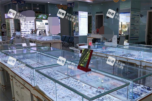 郑州博爱眼科配镜区