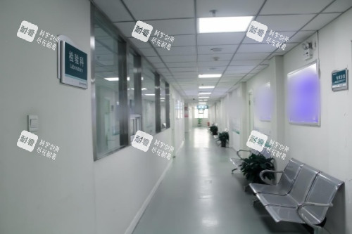 郑州博爱眼科医院检验科走廊