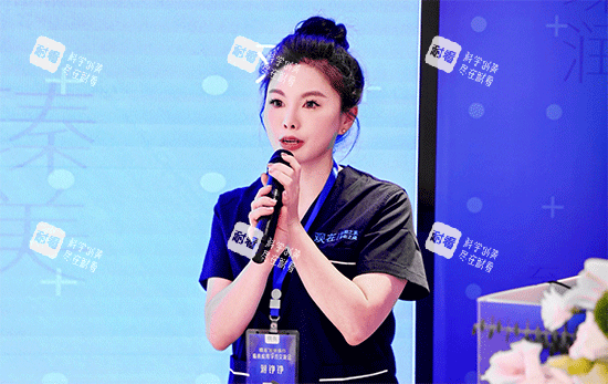 杭州浮想国蒋铮铮医生照片