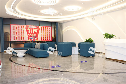 东莞友华普惠眼科医院屈光中心候诊大厅