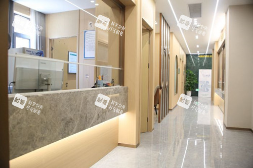 济南丽合医疗美容内部过道环境