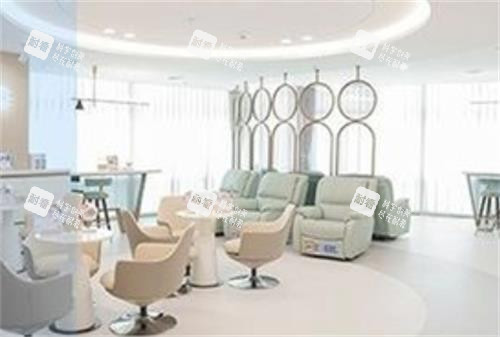 深圳悦瞳眼科大厅环境