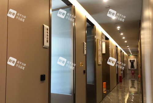 成都纯曦医疗美容内部过道环境