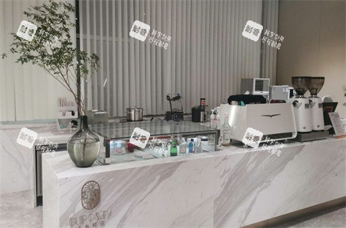 杭州艺星整形前台