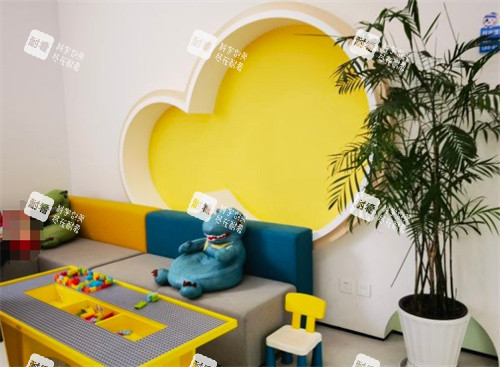 杭州朝聚眼科医院休闲区