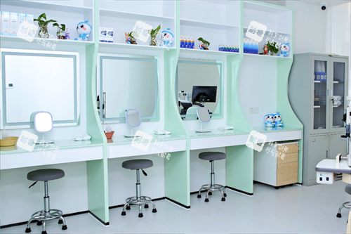 杭州朝聚眼科配镜环境图